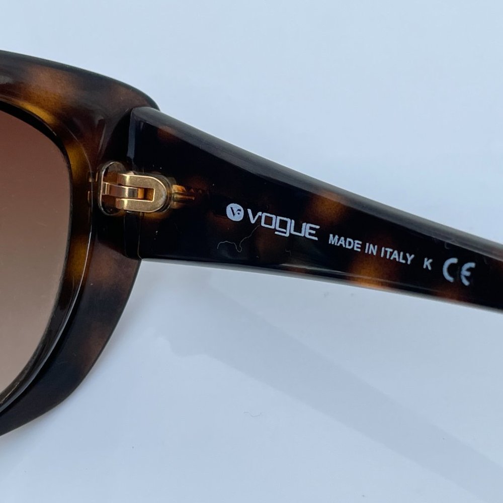 Vogue Women Sunglasses Brown Made in Italy W/ Case - Picture 7 of 9